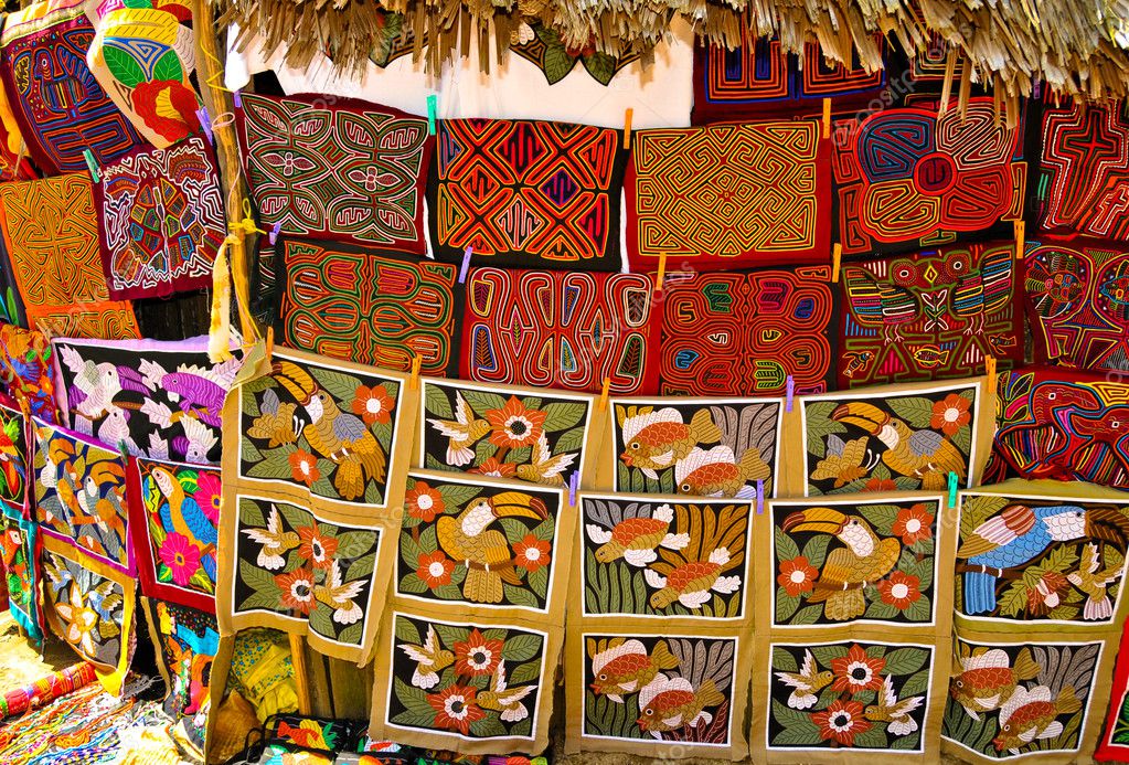 Feria de artesanías y productos regionales en Misiones